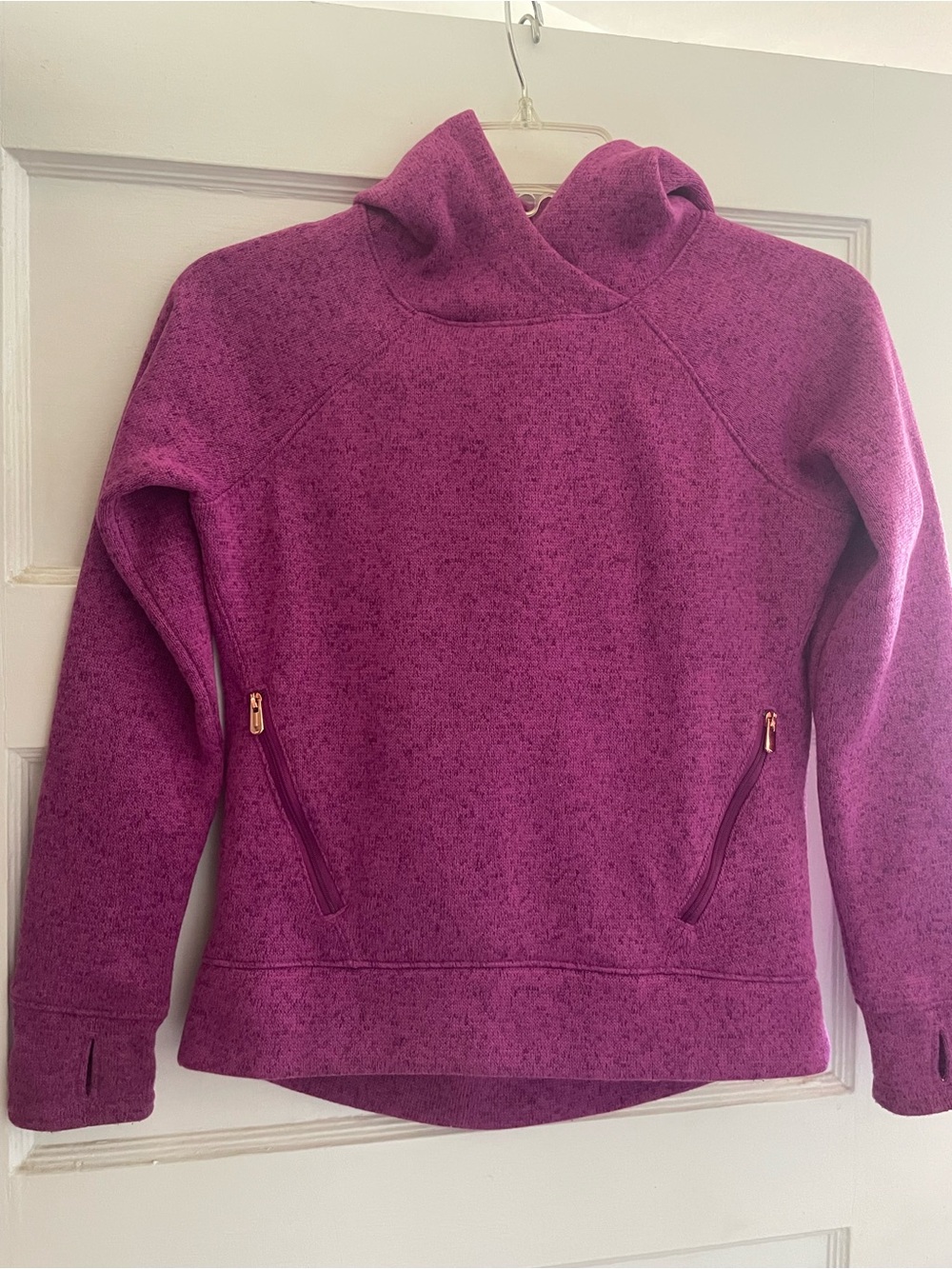 Old Navy Active girl’s hoodie with Zip pockets